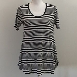 LULAROE Black and White Striped Perfect T-shirt